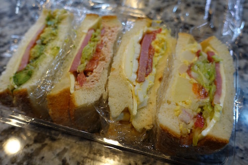 今日のお弁当はサンドイッチです。